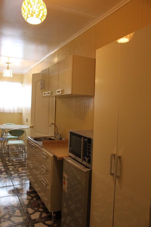 Hotel Yellow Submarine Пунта-Аренас Экстерьер фото