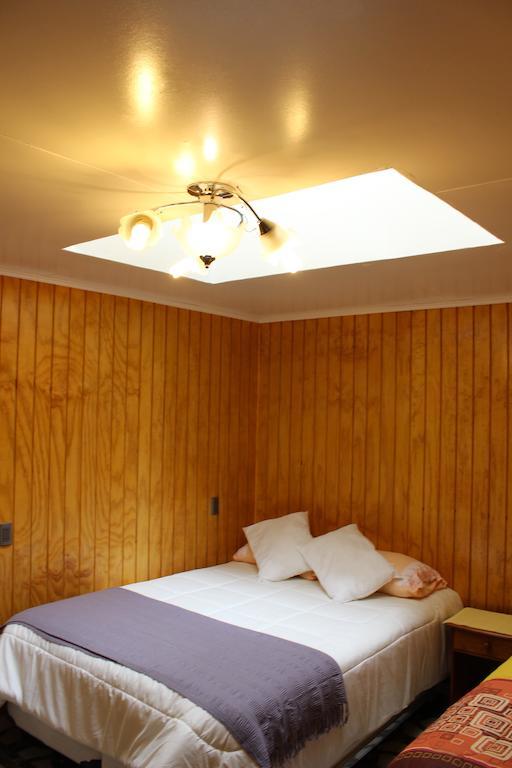 Hotel Yellow Submarine Пунта-Аренас Экстерьер фото